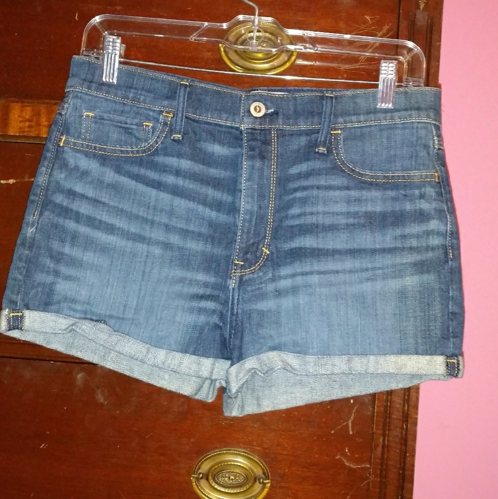 Hollister shorts